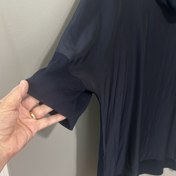 Lola & Sophie New York Blouse, Blue, Short Sleeve, Cowl Neck, Excellent Cond - Picture 2 of 10